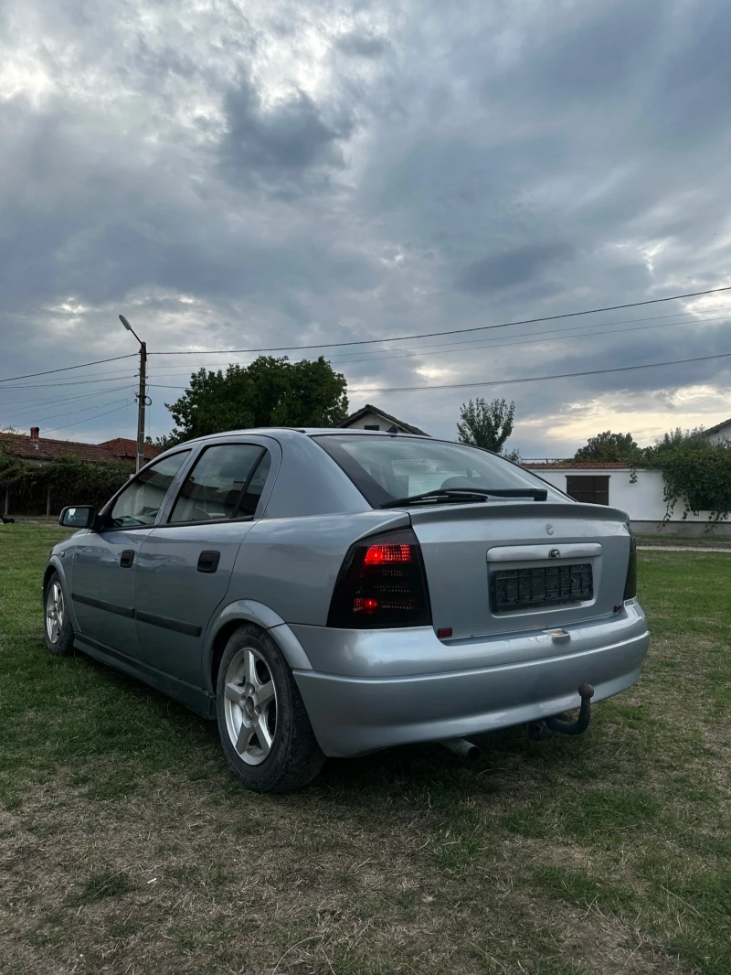 Opel Astra 1.6 84ps, снимка 5 - Автомобили и джипове - 48265512