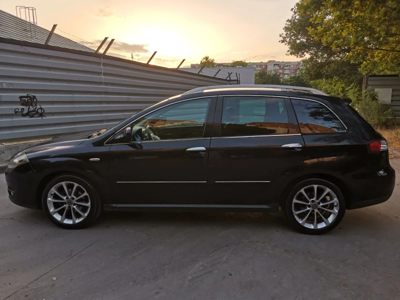 Fiat Croma, снимка 8 - Автомобили и джипове - 47816926