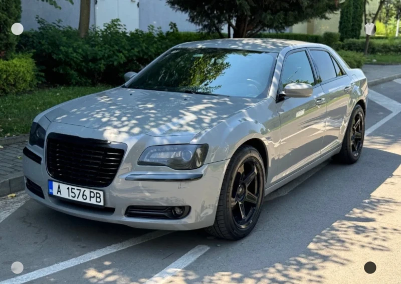 Chrysler 300c, снимка 6 - Автомобили и джипове - 48581051