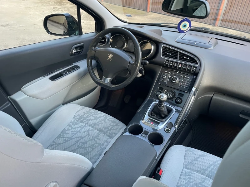 Peugeot 3008 2.0 HDi 150кс, снимка 8 - Автомобили и джипове - 49160151