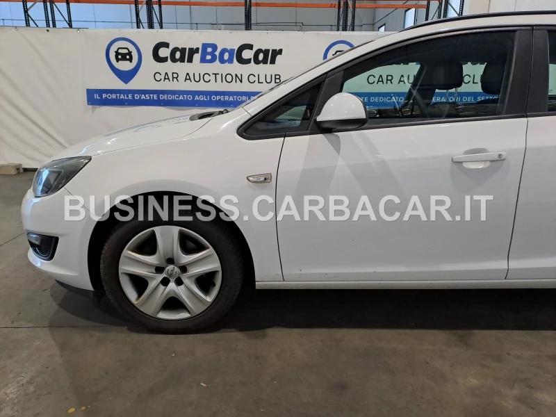 Opel Astra, снимка 4 - Автомобили и джипове - 49318443