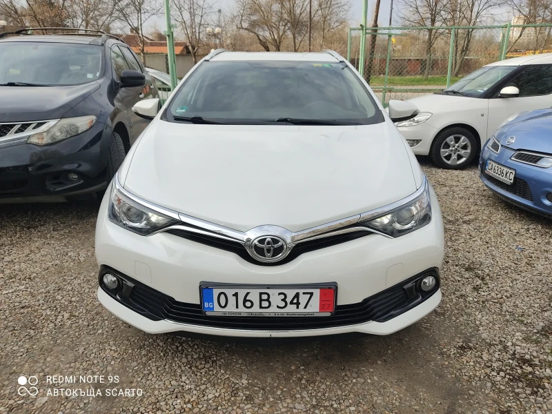 Toyota Auris 116kc, 4 цилиндъра, фейслифт , 6 скорости, камера, снимка 2 - Автомобили и джипове - 49328337