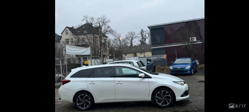 Toyota Auris 1.2ti/116kc, 4 цилиндъра, фейслифт , снимка 8 - Автомобили и джипове - 49328337