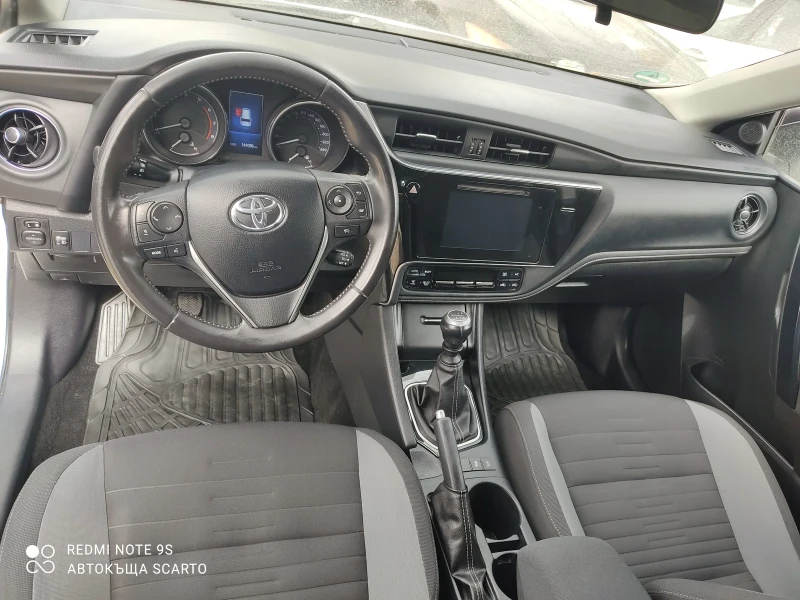 Toyota Auris 116kc, 4 цилиндъра, фейслифт , 6 скорости, камера, снимка 16 - Автомобили и джипове - 49328337