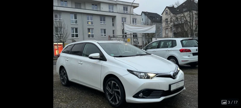 Toyota Auris 1.2ti/116kc, 4 цилиндъра, фейслифт , снимка 1 - Автомобили и джипове - 49328337