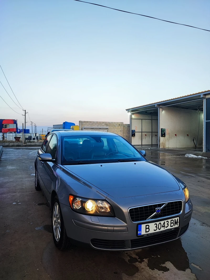 Volvo S40, снимка 2 - Автомобили и джипове - 49498458