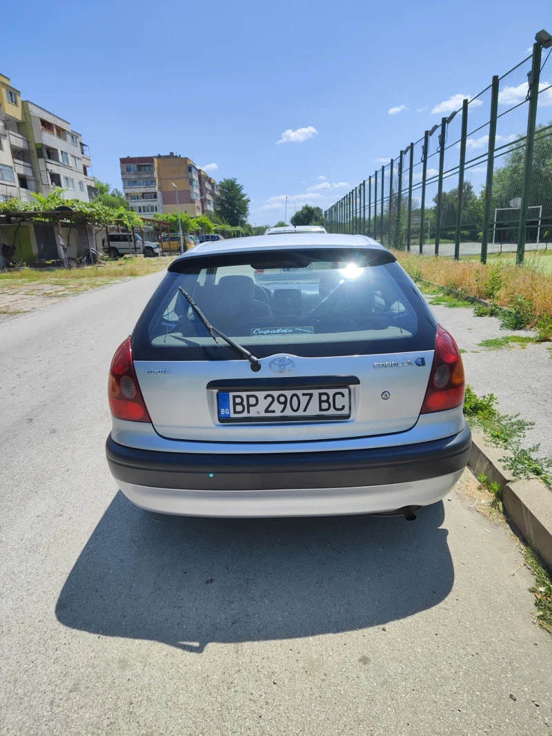 Toyota Corolla 2.0, снимка 3 - Автомобили и джипове - 52395227