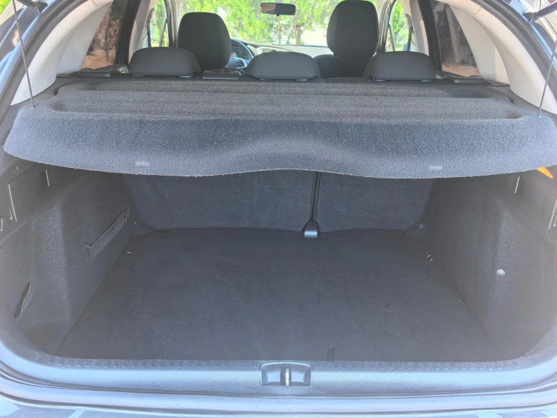 Citroen C4 1.6HDI, снимка 11 - Автомобили и джипове - 51043929