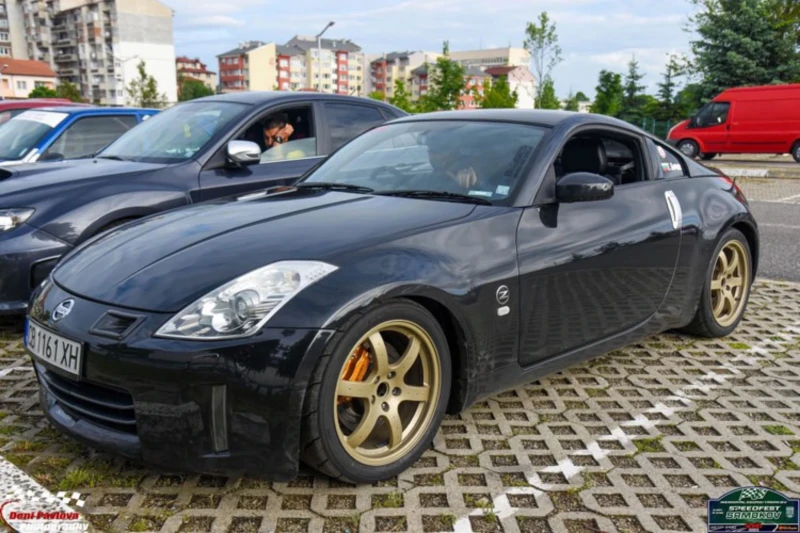 Nissan 350z REV-UP, снимка 2 - Автомобили и джипове - 52519329