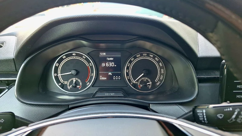 Skoda Scala 1.0 + газова уредба, снимка 7 - Автомобили и джипове - 52751860