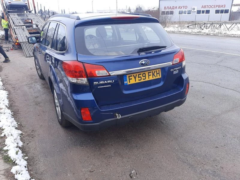 Subaru Outback 2.0d, снимка 4 - Автомобили и джипове - 35123798