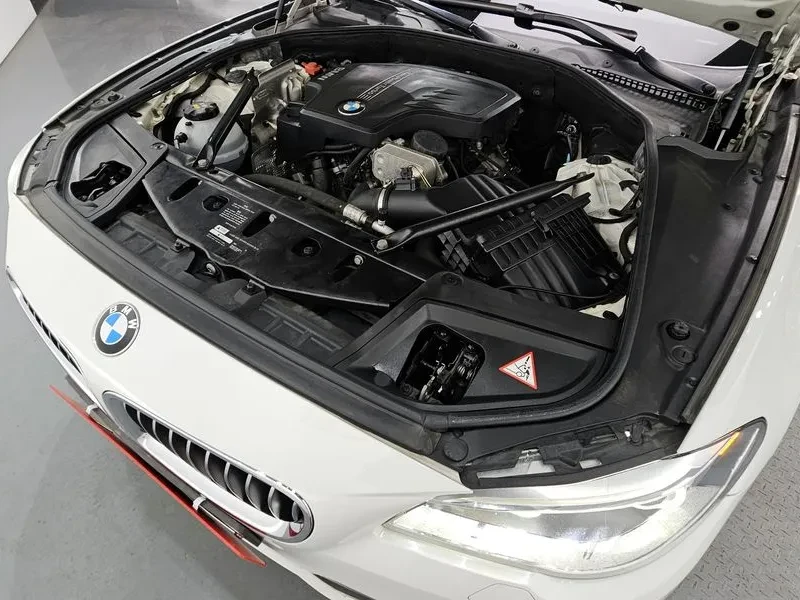 BMW 528 xDrive Luxury Plus, снимка 6 - Автомобили и джипове - 53860845