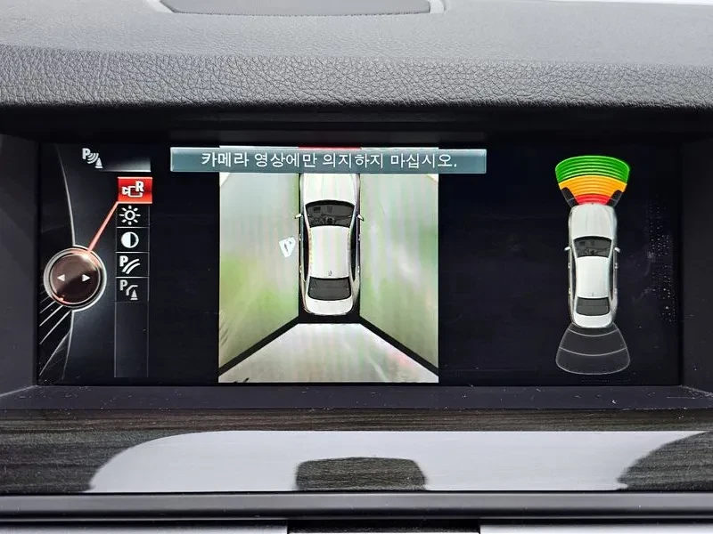 BMW 528 xDrive Luxury Plus, снимка 15 - Автомобили и джипове - 53860845