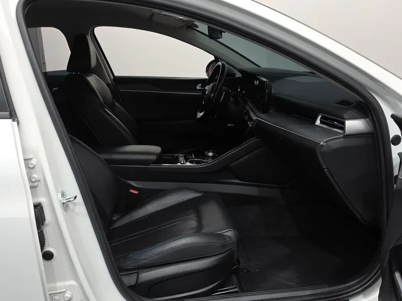 Kia K5 3Rd Generation 2.0 Lpi  Trendy, снимка 11 - Автомобили и джипове - 55176834