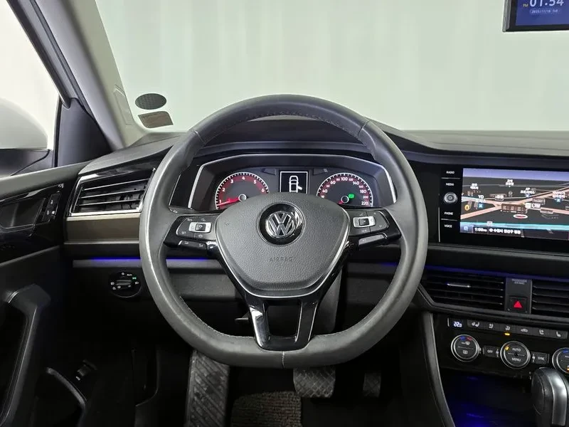 VW Jetta 1.4 TSI PRESTIGE, снимка 13 - Автомобили и джипове - 55264659