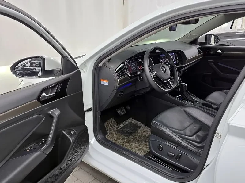 VW Jetta 1.4 TSI PRESTIGE, снимка 10 - Автомобили и джипове - 55264659