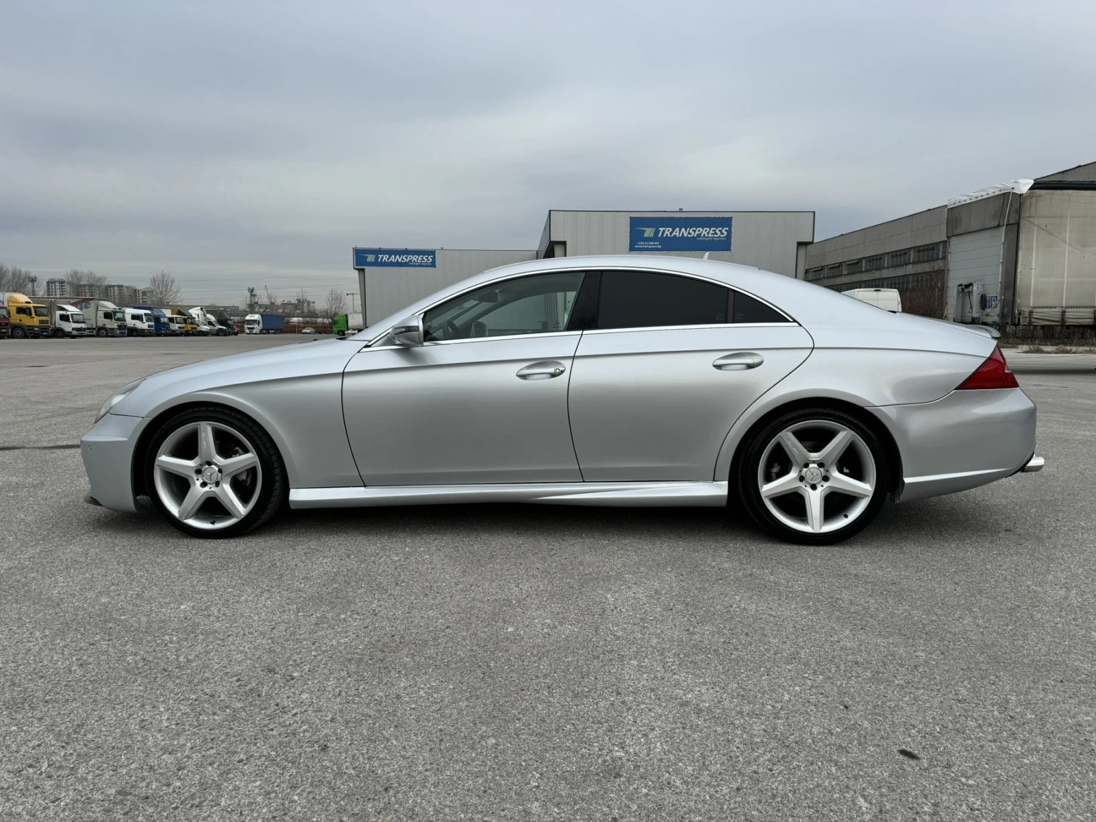 Mercedes-Benz CLS 320 Black series  - изображение 4