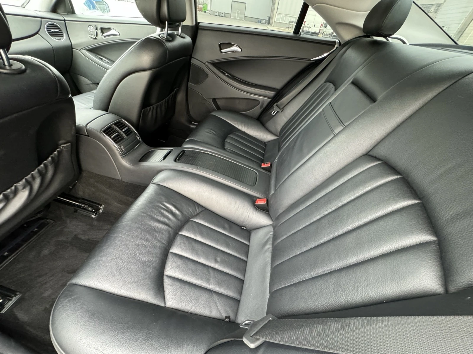 Mercedes-Benz CLS 320 Black series  | Mobile.bg   11