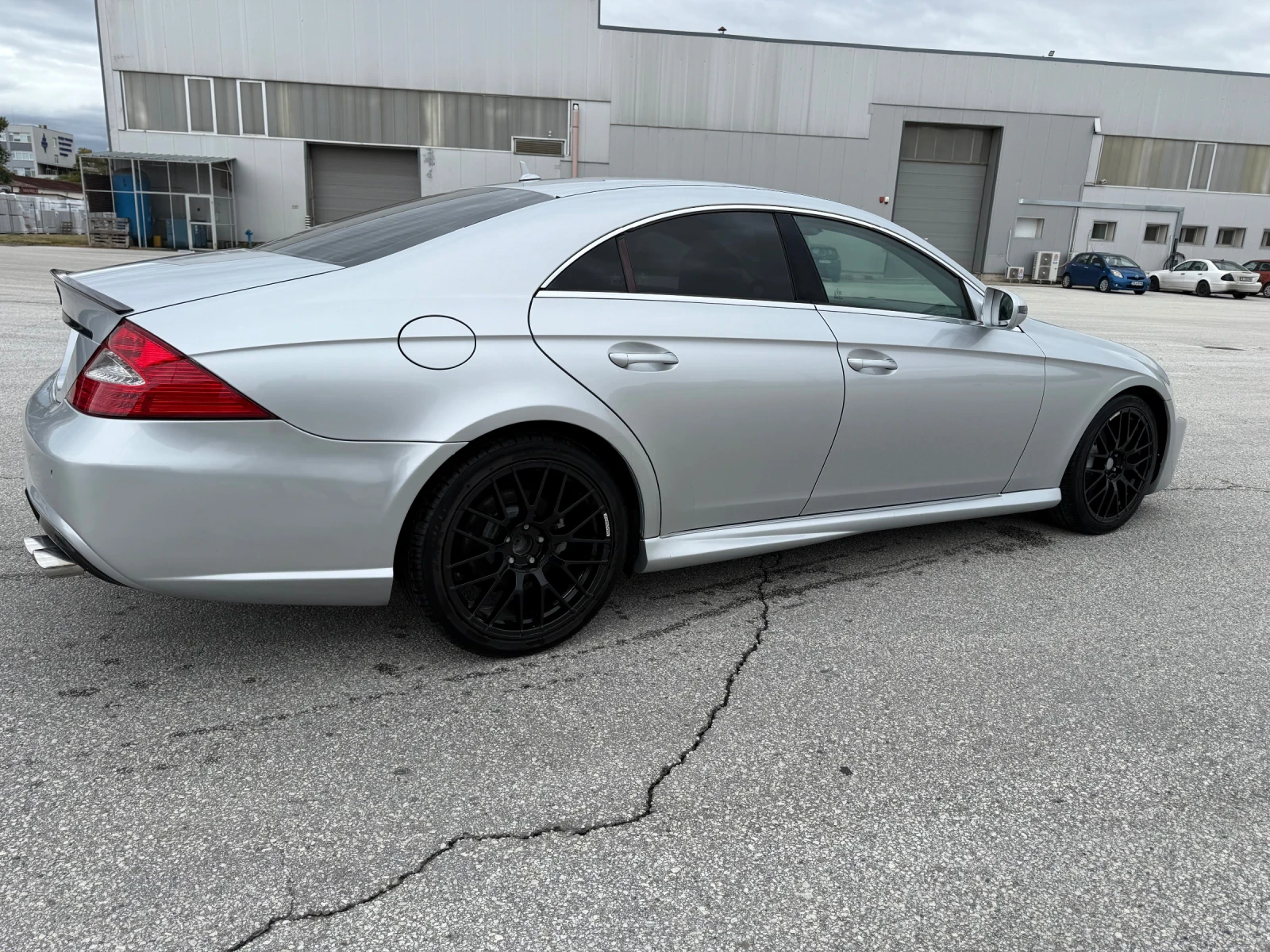 Mercedes-Benz CLS 320 Black series  - изображение 5