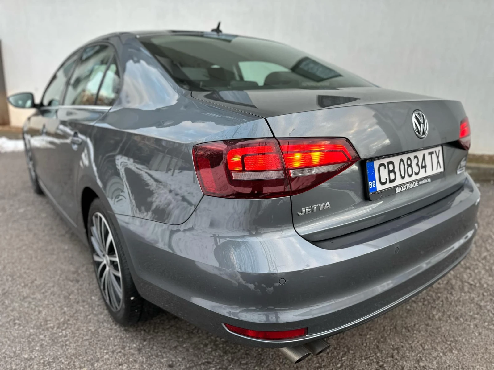 VW Jetta 2.0TDI / АВТОМАТИК / BLUEMOTION - изображение 5