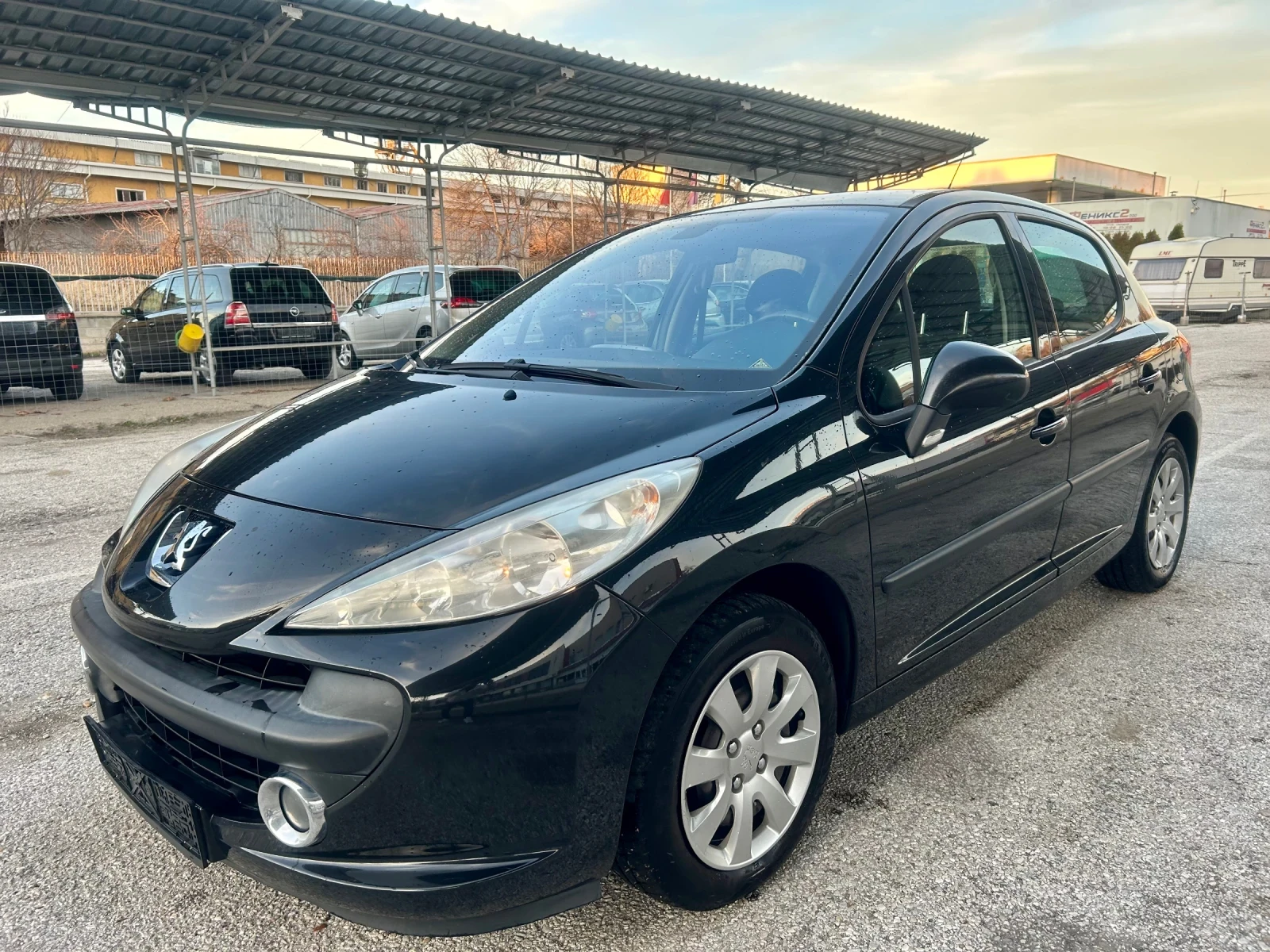 Peugeot 207 1.6i-климатик | Mobile.bg — изображение 1
