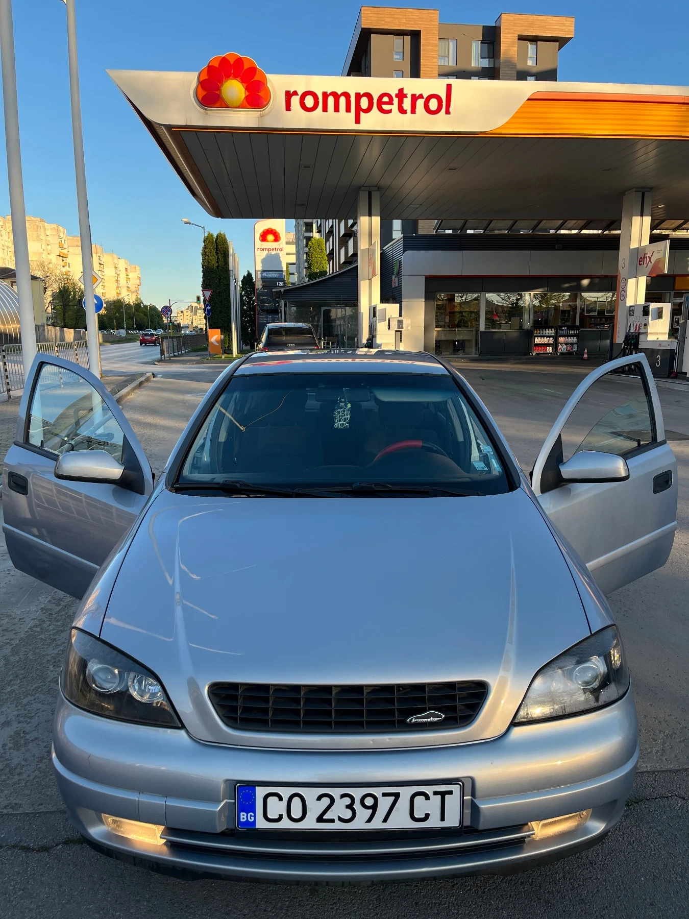 Opel Astra X20XEV SPORTIVE  - изображение 7