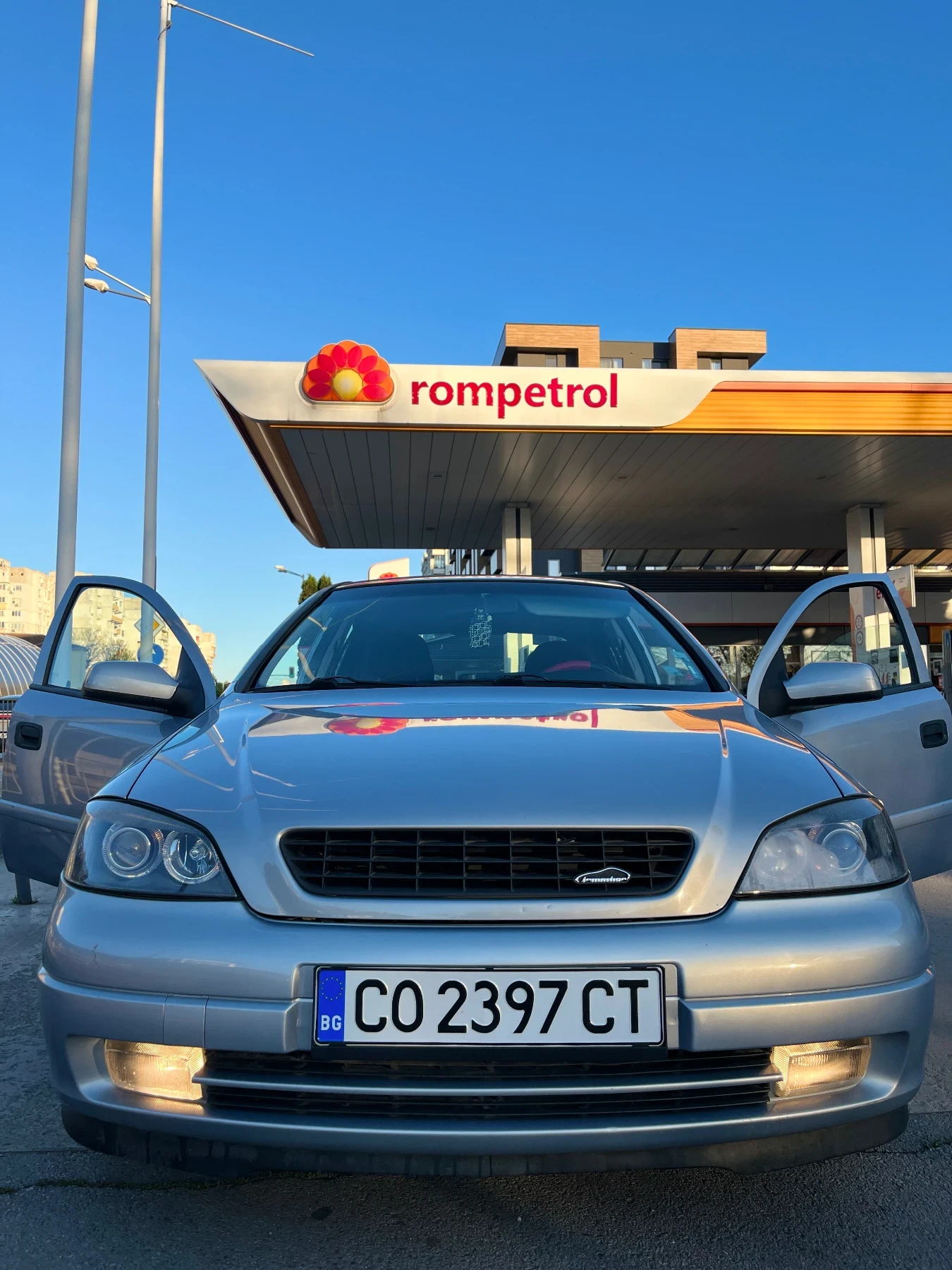 Opel Astra X20XEV SPORTIVE  - изображение 6