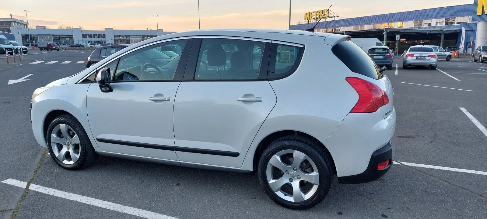 Peugeot 3008 1.6 HDI - изображение 6
