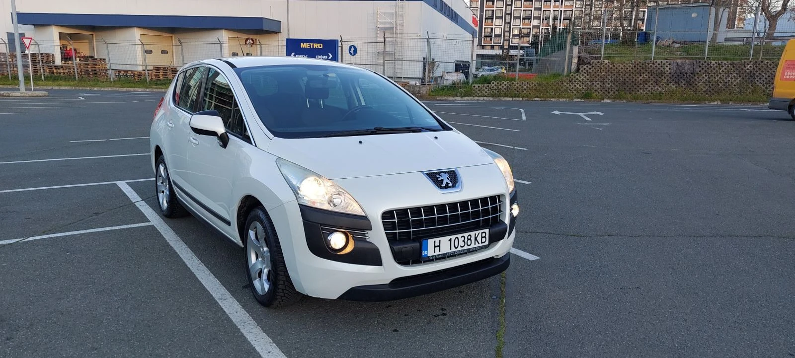 Peugeot 3008 1.6 HDI - изображение 2