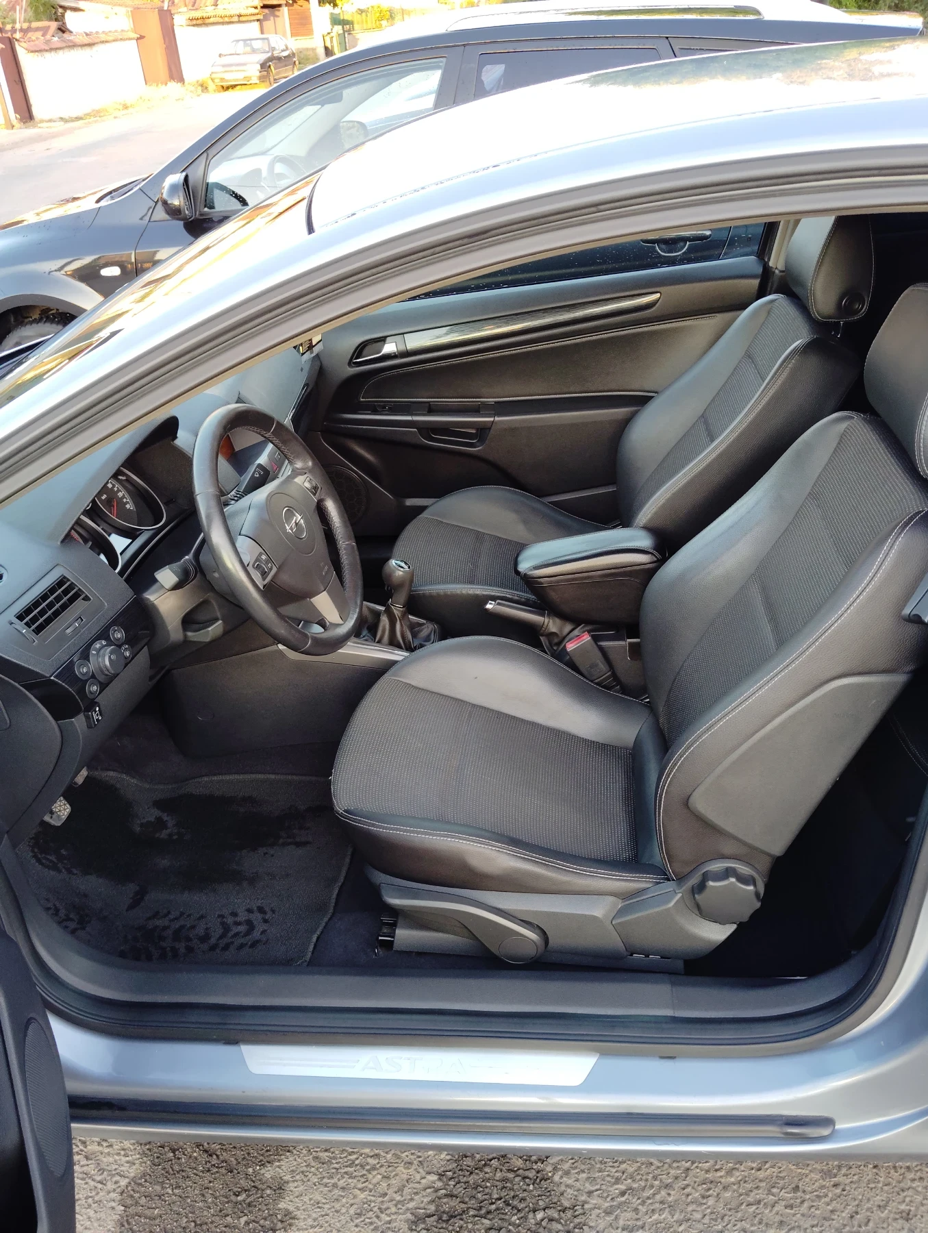 Opel Astra GTC1.6 105. | Mobile.bg   11