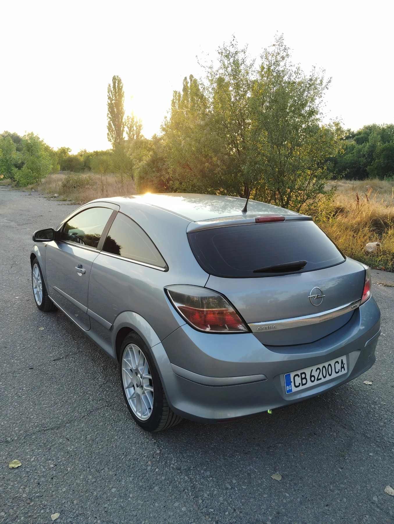 Opel Astra 1.6 105кс.ГАЗ - изображение 5
