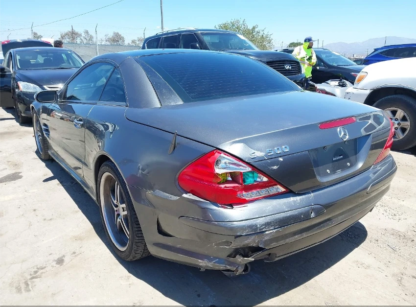 Mercedes-Benz SL 500  - изображение 4