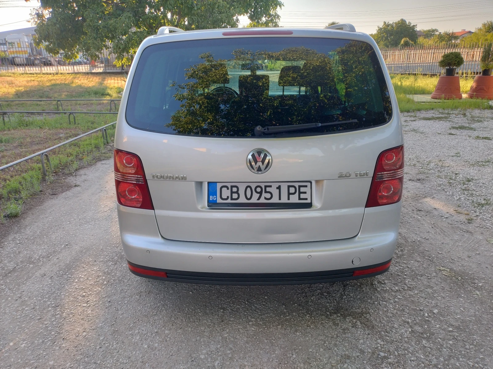 VW Touran 2.0 TDI BKD FACE LIFT - изображение 6