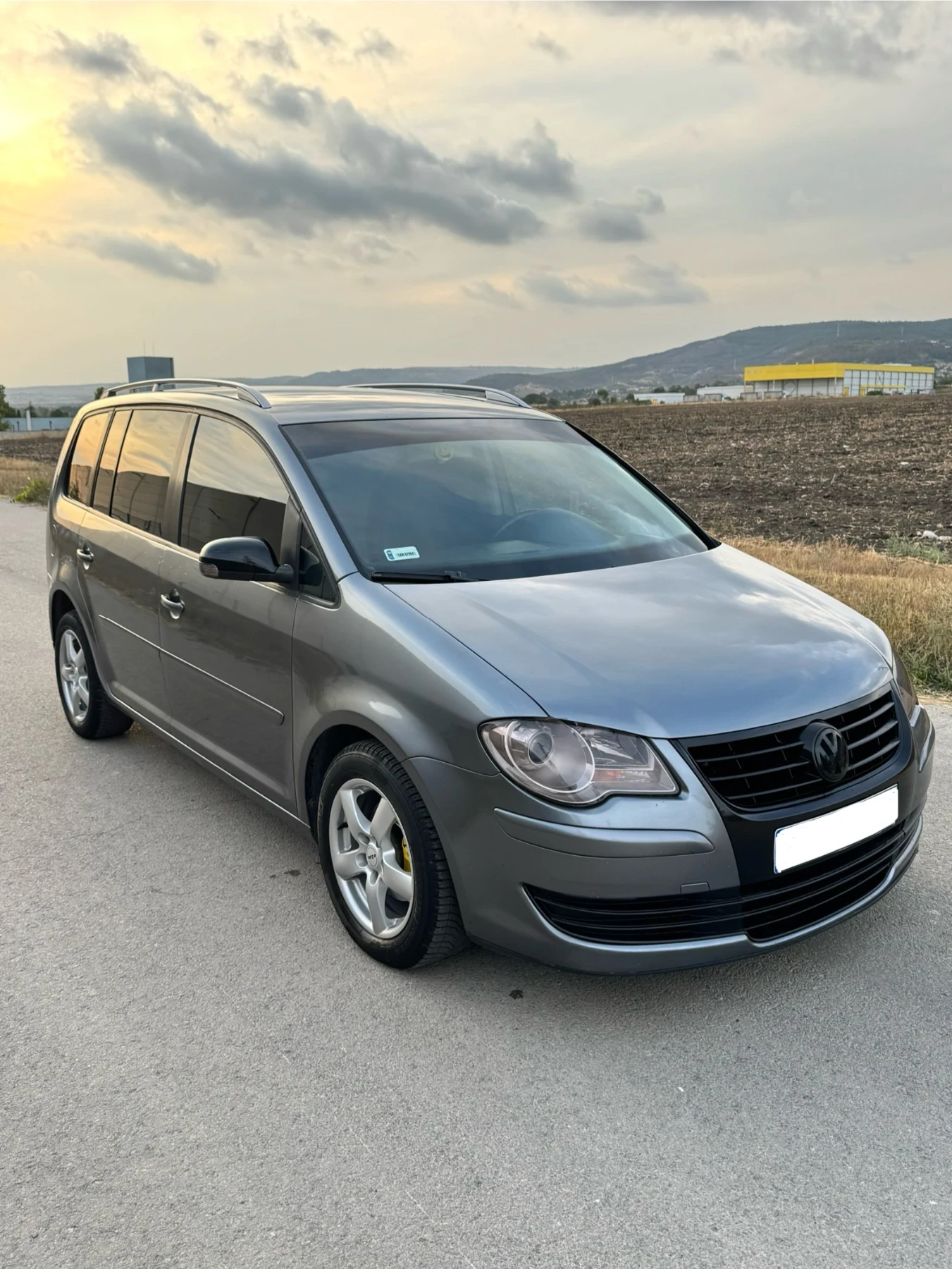 VW Touran 1.9TDI - изображение 2