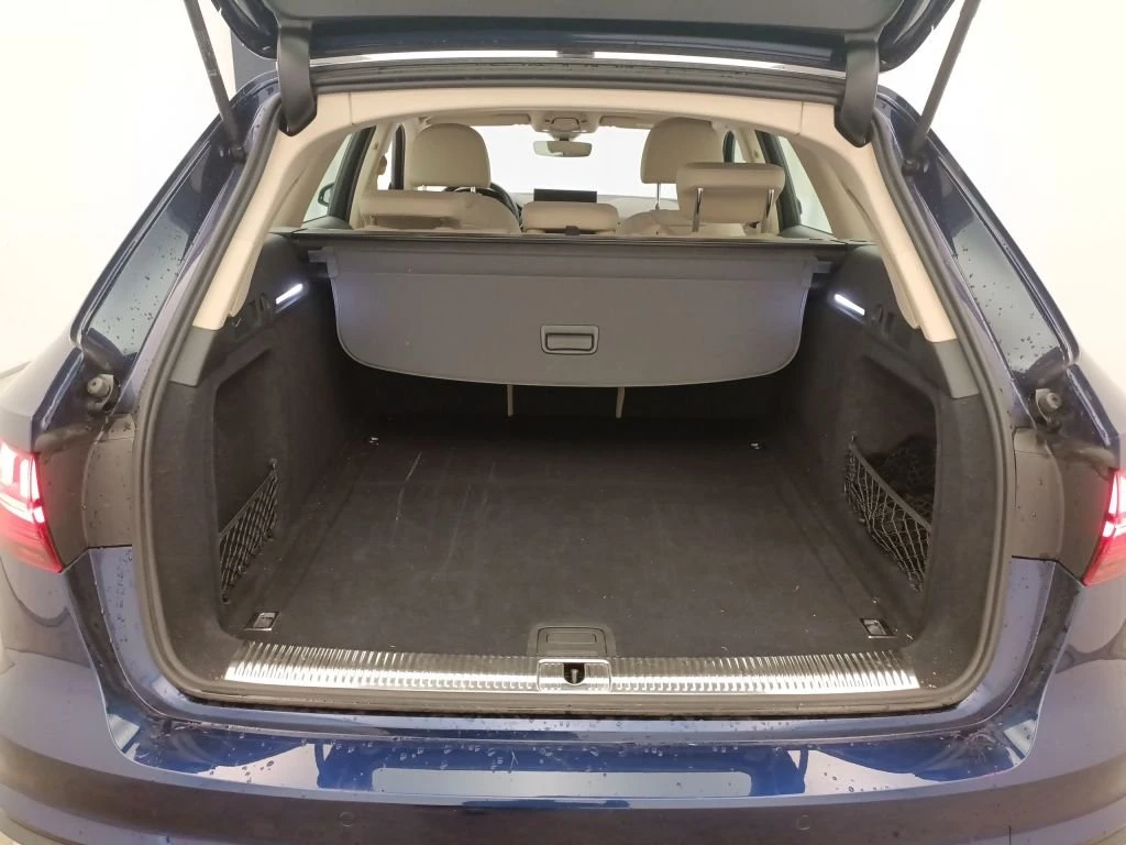 Audi A4  - изображение 5