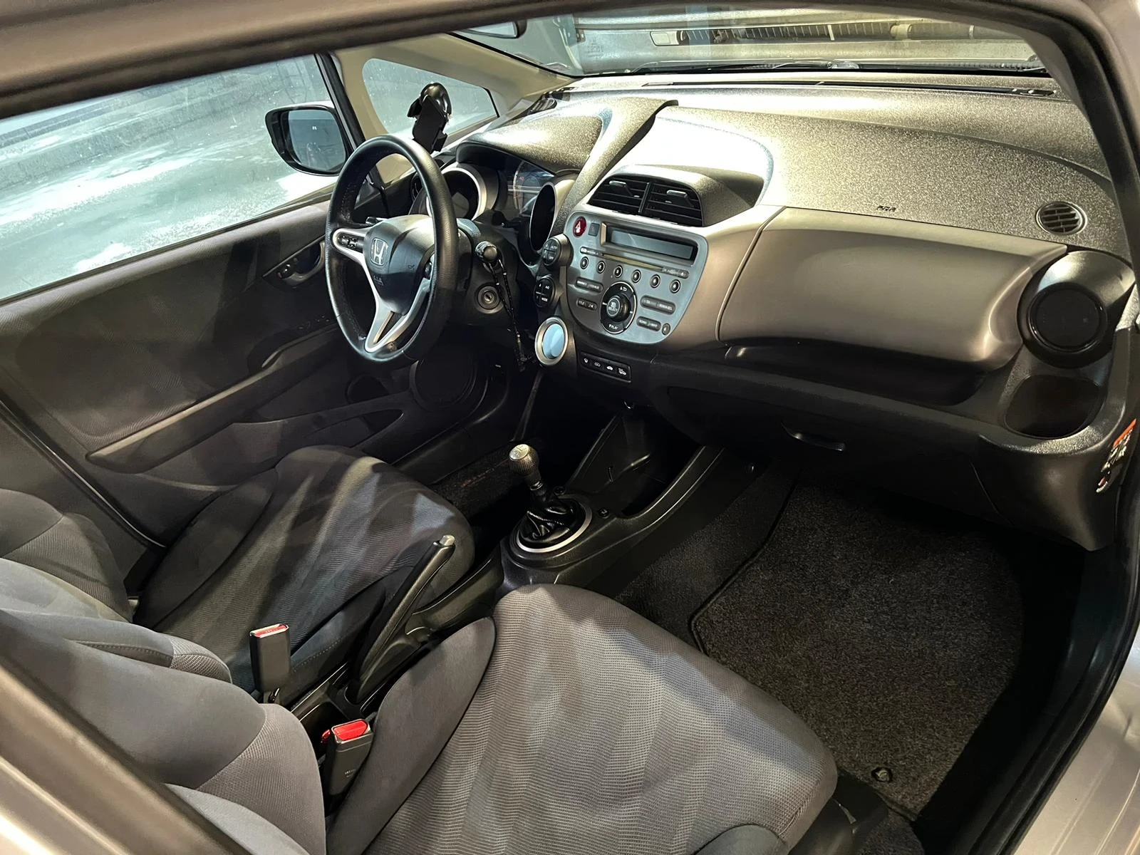 Honda Jazz  - изображение 8