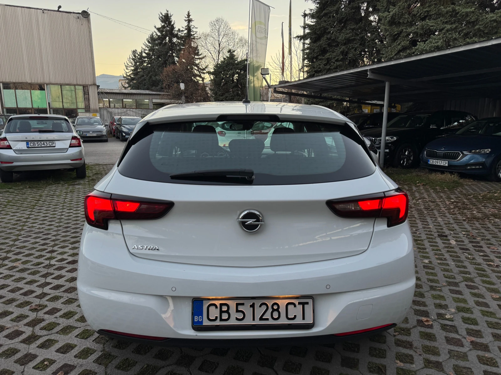 Opel Astra 1.2T 130hp - изображение 5