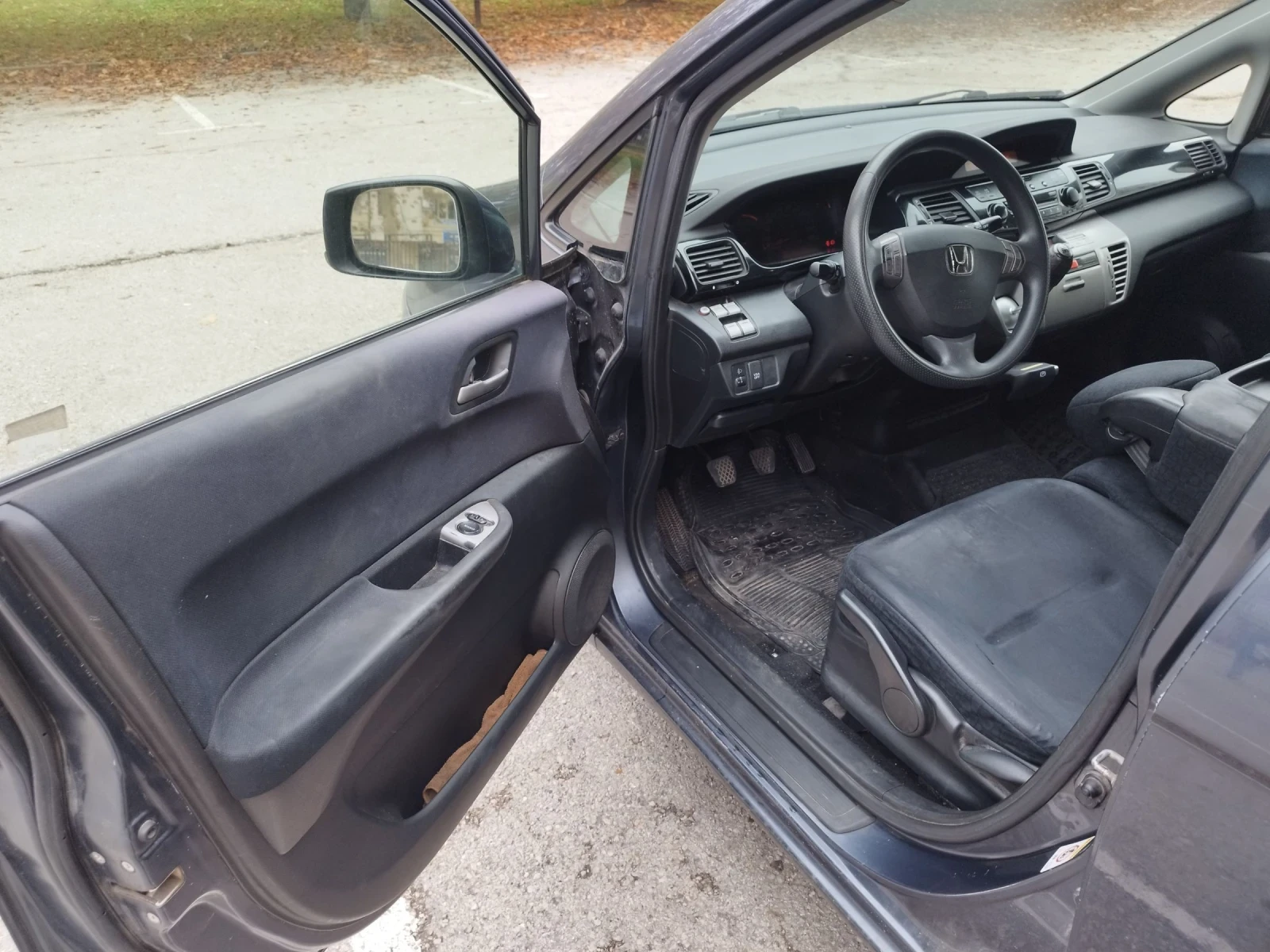 Honda Fr-v  - изображение 6