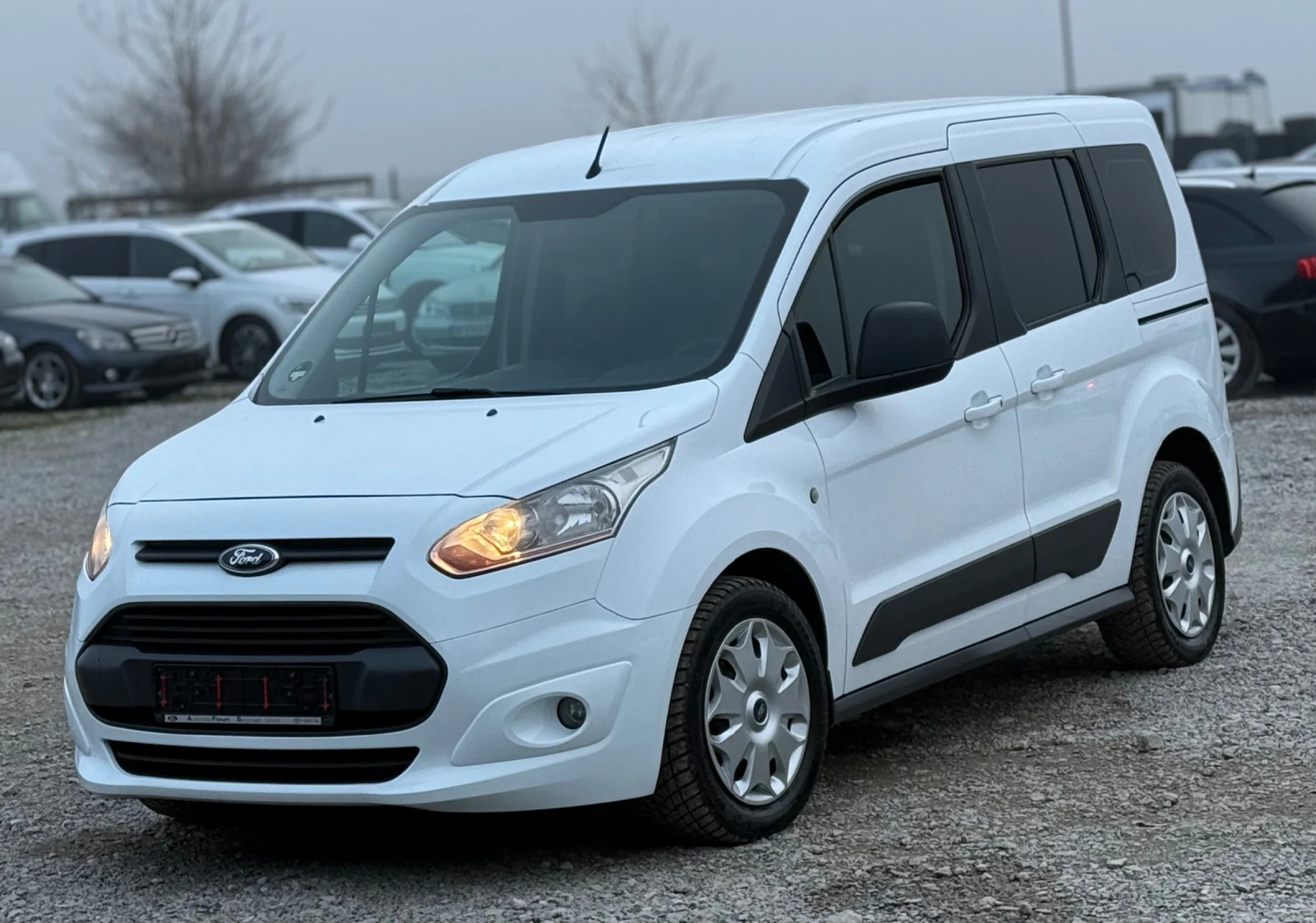 Ford Tourneo Connect 1.6TDCi 95к.с * Пътник* * Климатик*  - изображение 3