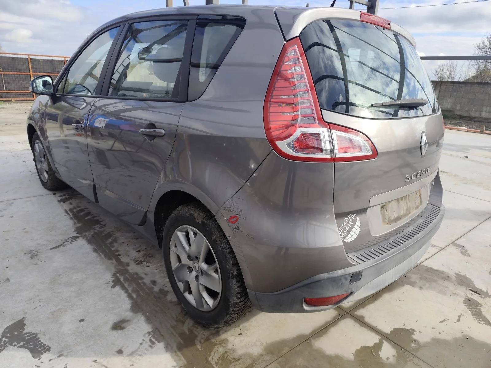 Renault Scenic  - изображение 6