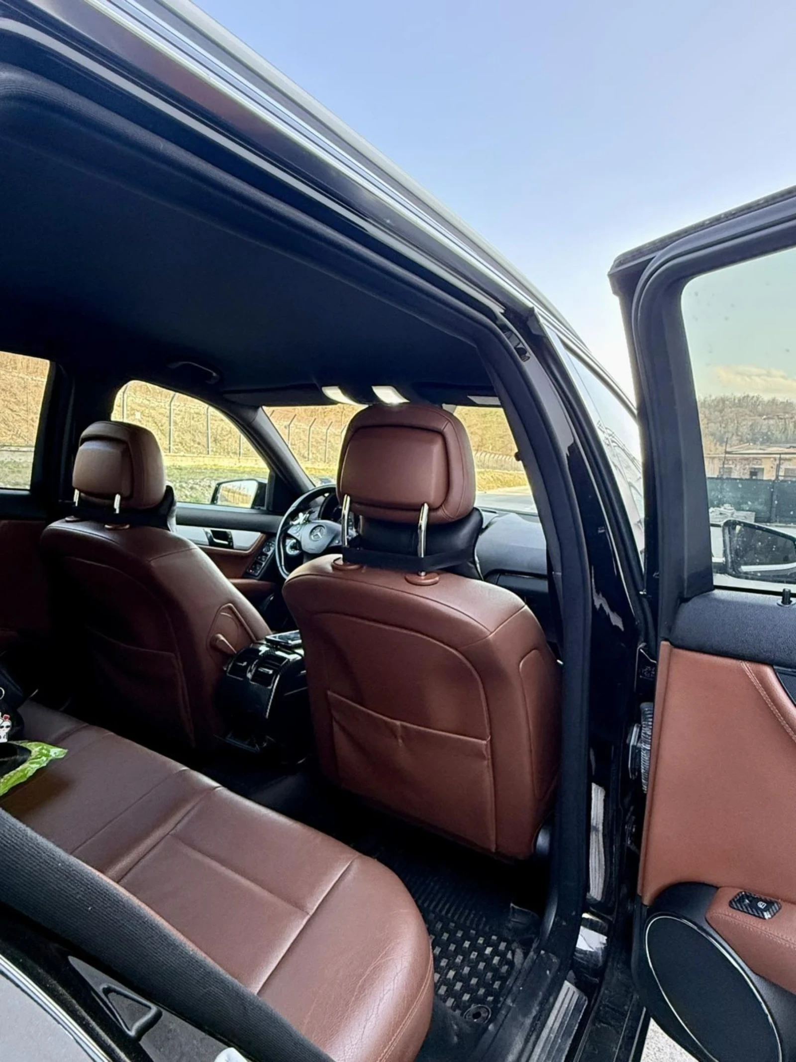 Mercedes-Benz C 320 C320 CDI AMG PACK, снимка 9 - Автомобили и джипове - 53864430