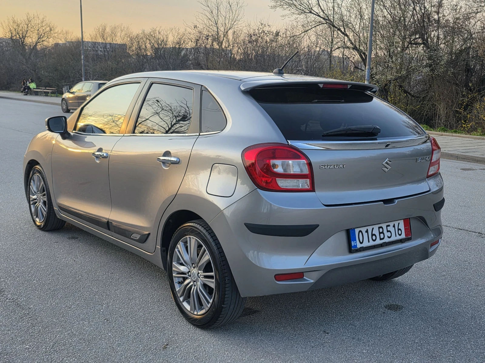 Suzuki Baleno Навигация, Keyless, Камера, Сервизна история , снимка 7 - Автомобили и джипове - 54116284