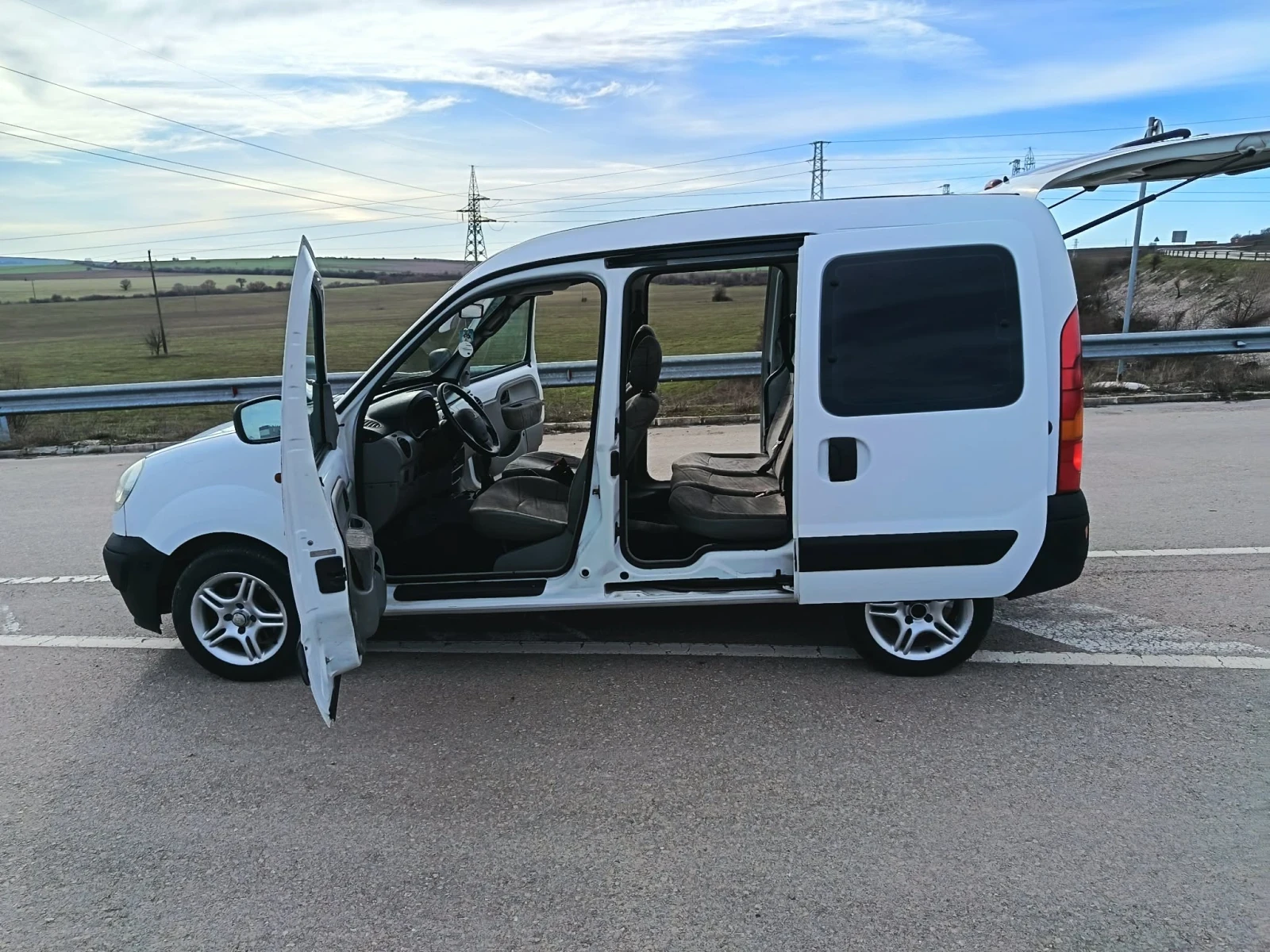 Renault Kangoo 1.5 dci, снимка 7 - Автомобили и джипове - 54182866