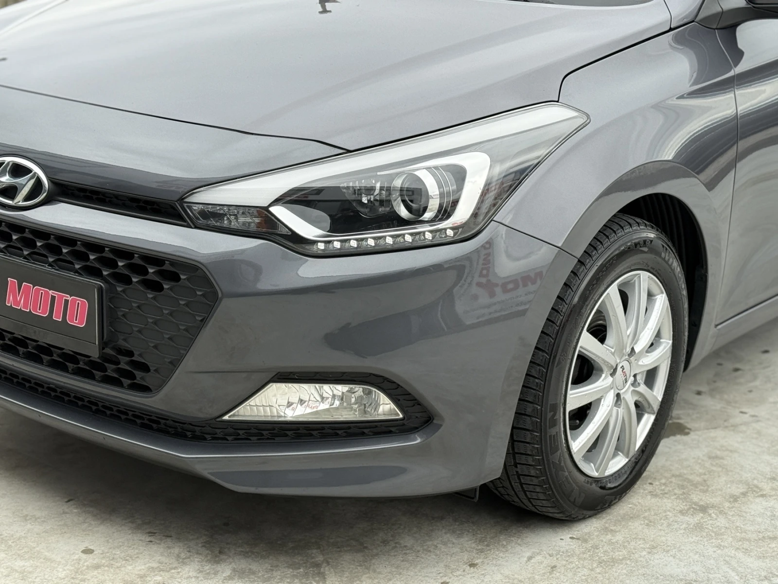 Hyundai I20 1.1 crdi, снимка 13 - Автомобили и джипове - 54224524