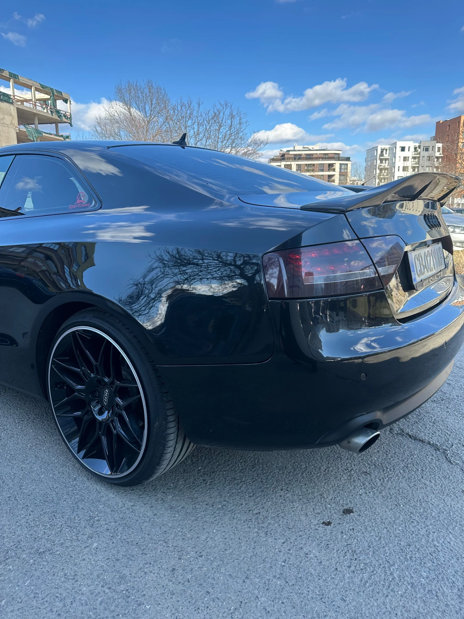 Audi A5 3TDI СМЕНЕНИ ВЕРИГИ!!!, снимка 5 - Автомобили и джипове - 54887826