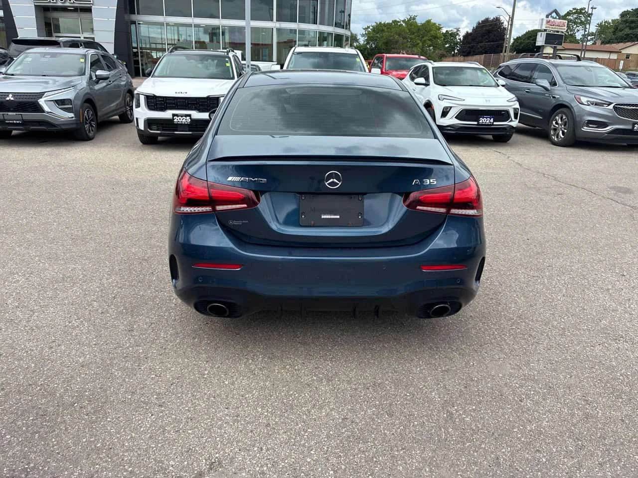 Mercedes-Benz A 35  AMG| ALCANTARA| 360CAM| MEMORY| PANO| , снимка 4 - Автомобили и джипове - 55058445