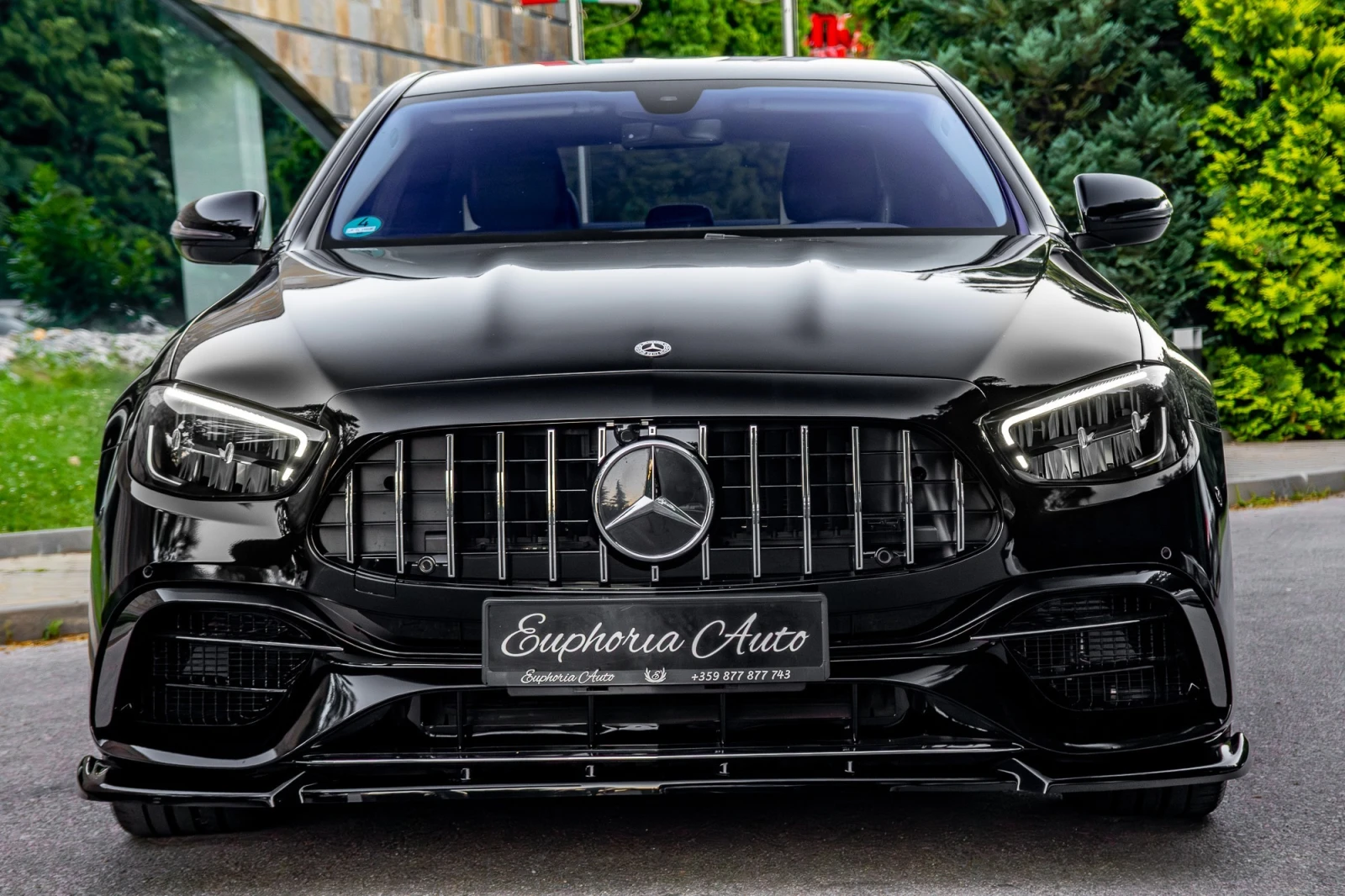 Mercedes-Benz E 300 de* AMG EXCLUSIVE* 3xTV* CARBON* ГАРАНЦИЯ, снимка 8 - Автомобили и джипове - 55090160