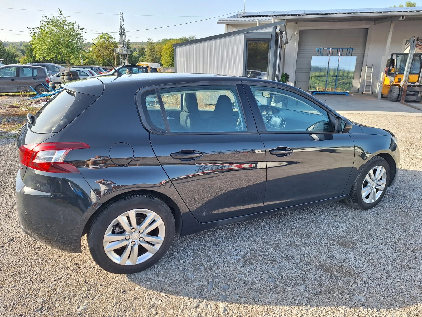 Peugeot 308 1.2сс 81к.с-МАЛЪК ДАНЪК, снимка 7 - Автомобили и джипове - 55881687