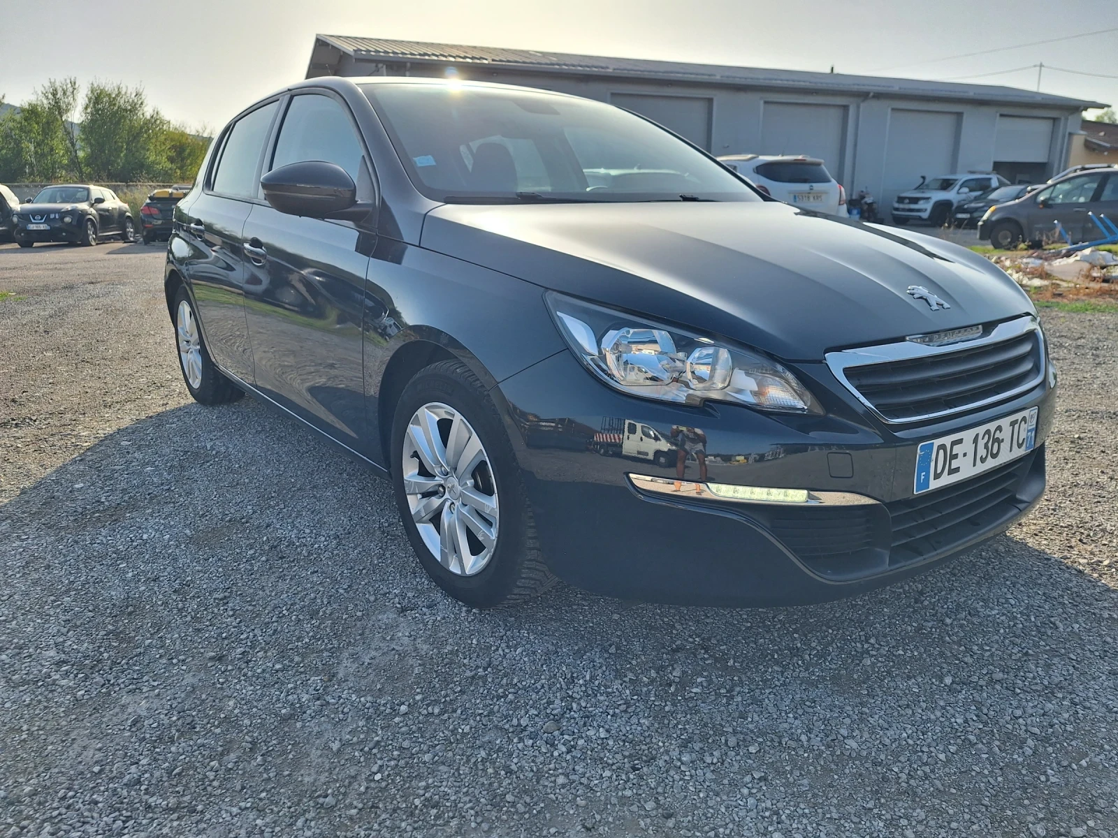 Peugeot 308 1.2сс 81к.с-МАЛЪК ДАНЪК, снимка 6 - Автомобили и джипове - 55881687
