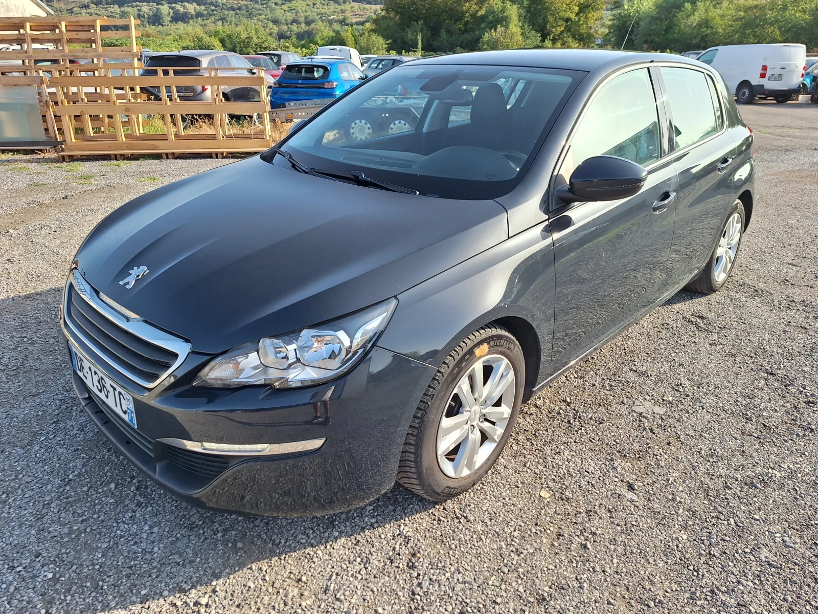 Peugeot 308 1.2сс 81к.с-МАЛЪК ДАНЪК, снимка 5 - Автомобили и джипове - 55881687